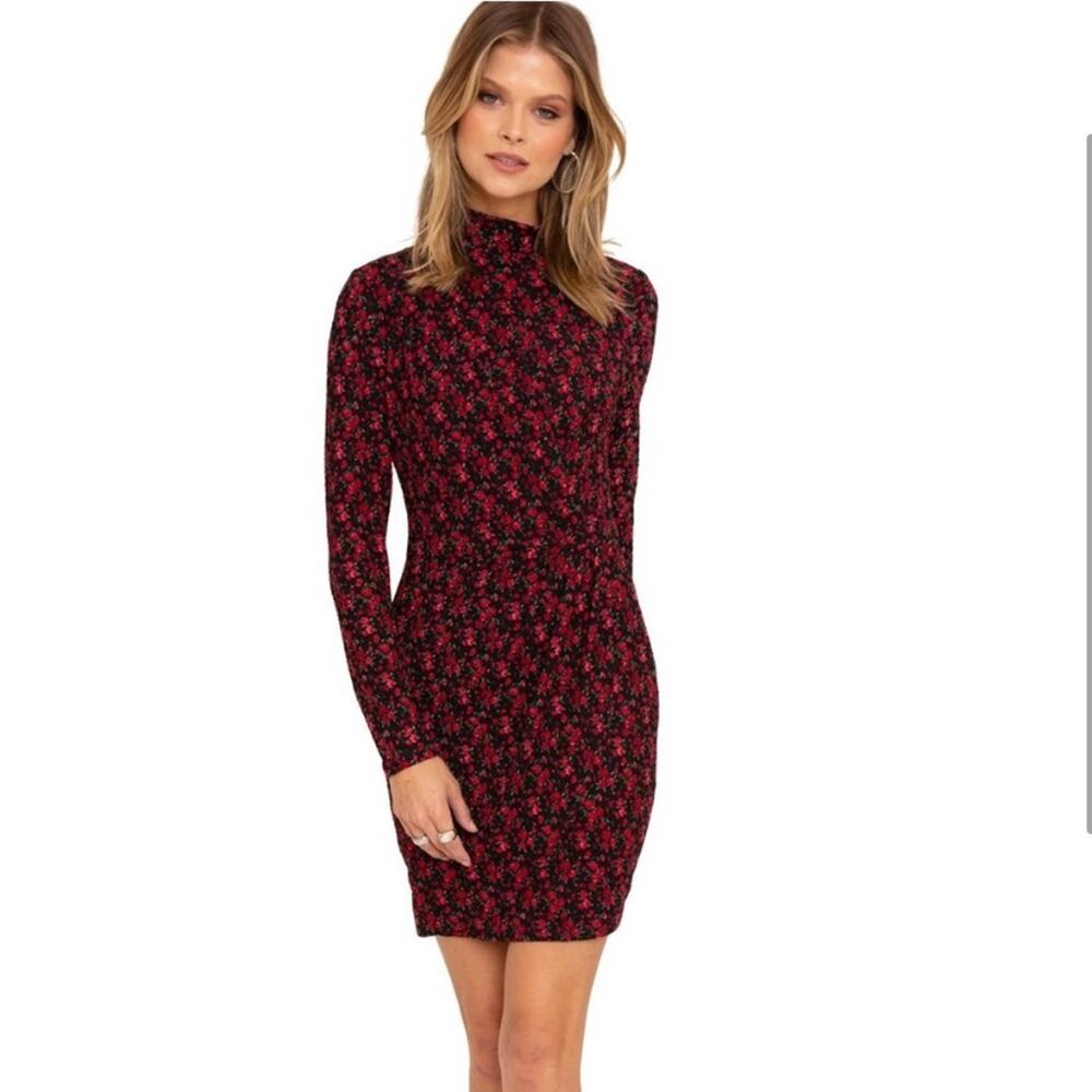 RTR Black Halo Briar Long Sleeve Black & Red Rose Floral Print Mini Dress Sz 6